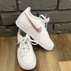 Nike Air Girls White and Pink Leather Sneakers